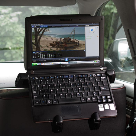 Uchwyt uniwersalny do DVD / Netbooków / Tablet mocowany na szybę